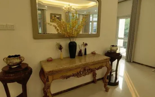 Qeejun Homestay Villa