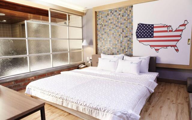 Q5 Hotel