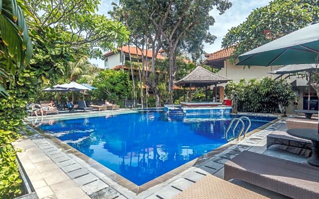 ZEN Rooms Seminyak Taman Petitenget