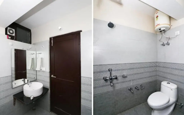Oyo 24520 Hotel Shivalik Ganga