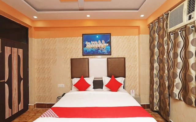 OYO 22663 Qlark Rooms & Lawn