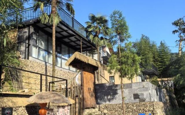 Tonglu Linyuxi Homestay