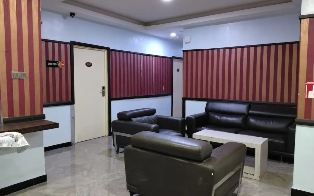 Collection O Near Tanjung Batu Formerly 4orty Inn – Guest Rooms – Bintulu