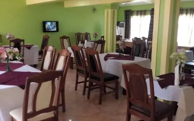 Kim Royal Hotel And Suites
