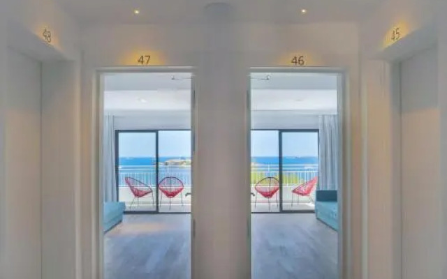 White Apartments - Adults Only