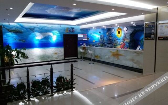Super 8 Hotel