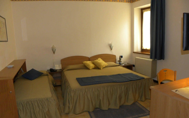 Hotel Susa