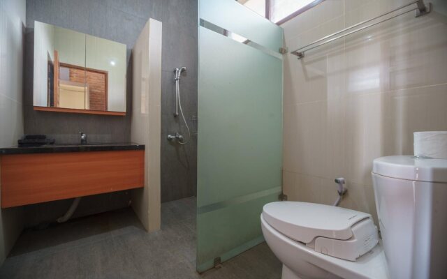 RedDoorz Plus @ Megamendung Puncak Bogor 2