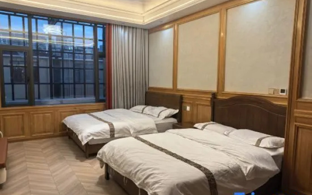 Yichuan Fengjing Homestay – Guest Rooms – Shangri-La