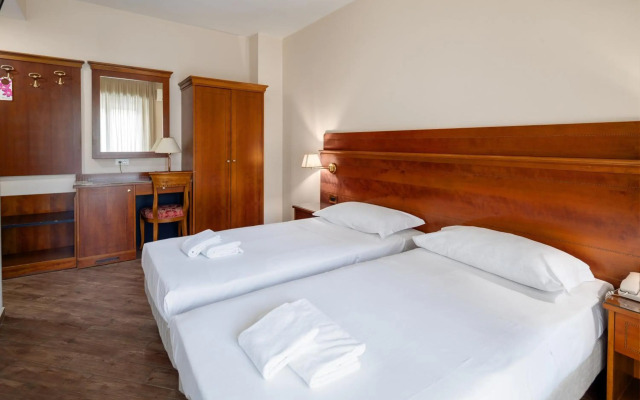Hotel Excelsior