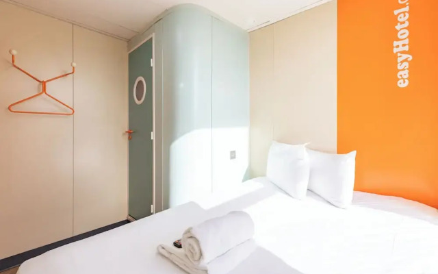 easyHotel Edinburgh