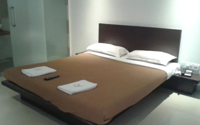 Silver Sands Beach Resort