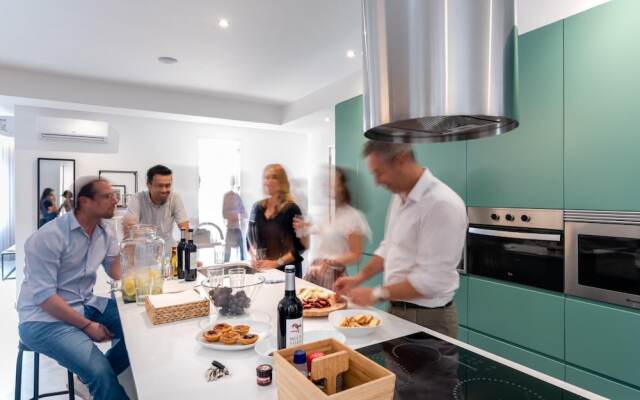 Feel Porto Pinot Townhouse