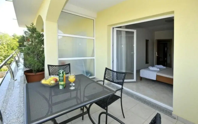Apartments Villa Moonlight - One Bedroom Apartment With Sea View Balcony