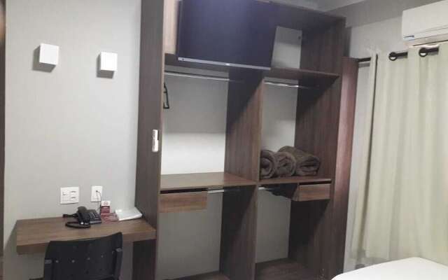 Hotel Tres Americas