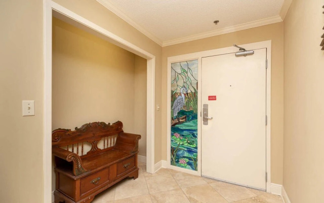 Phoenix V by Brett/Robinson Vacations