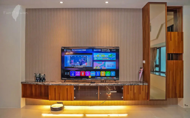 G G House