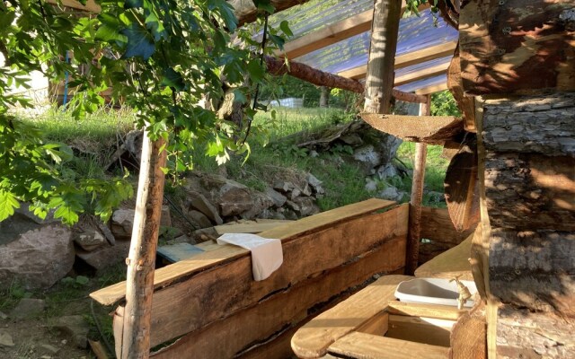 Wood Cabin & 4 Large Bell Tents - Hapus Hideaway