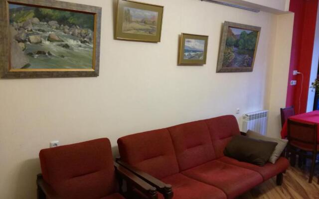 Yerevan center apartment 5A