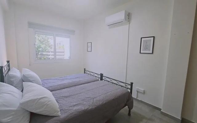 148 Lim- Stay Synergy House