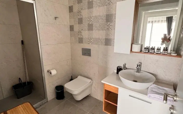 Riverside Life Residences