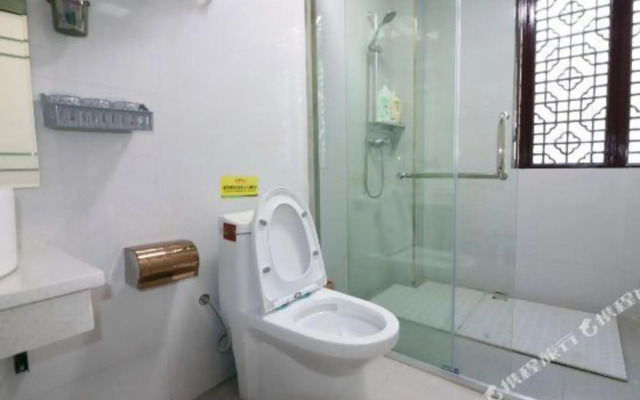 Fengyuan Yuanjiangjing Hotel