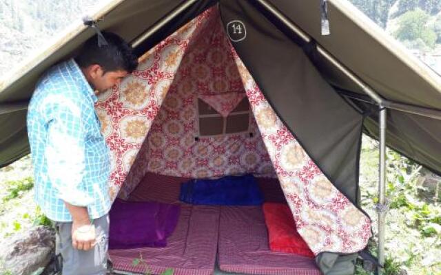 Kheer Ganga Trekking camps