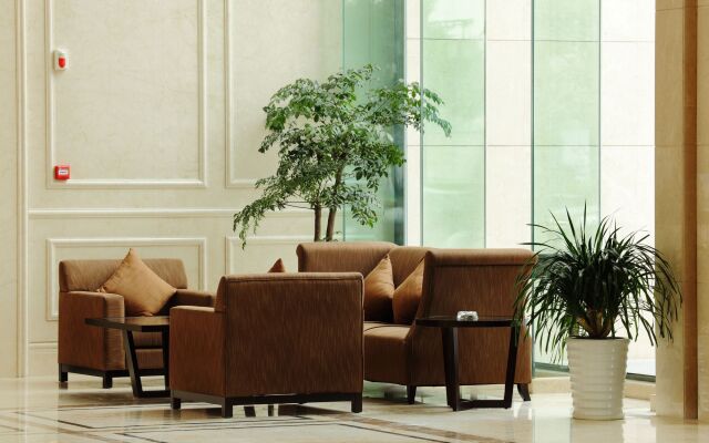 Noble Crown Hotel