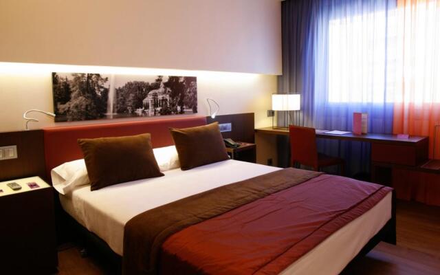  Crowne Plaza Madrid - Centre Retiro