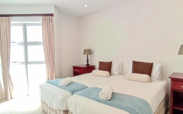 The Bella - 6 Sleeper - Sea Views Pool & Patio