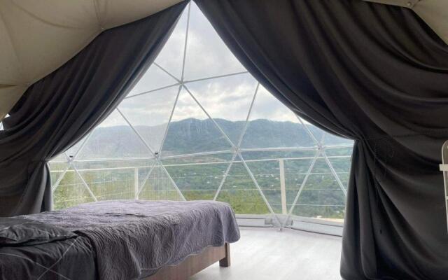 4 seasons. 4 სეზონი Glamping Georgia Racha
