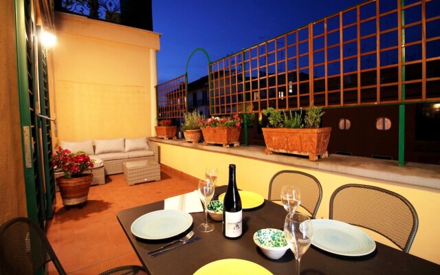Tiepolo Romantic Terrace Apartment