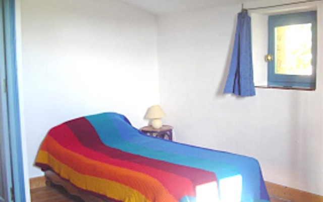 House With 2 Bedrooms in Allemagne-en-provence, With Furnished Garden