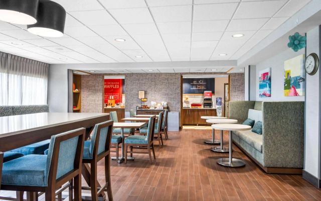 Hampton Inn Grand Rapids-North