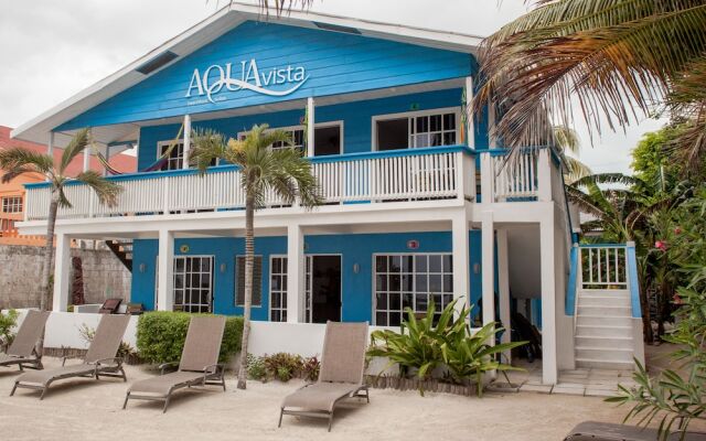 Aqua Vista Beachfront Suites