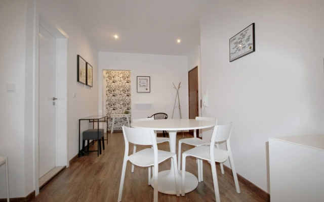 Lisbon Domus 1D by amcf