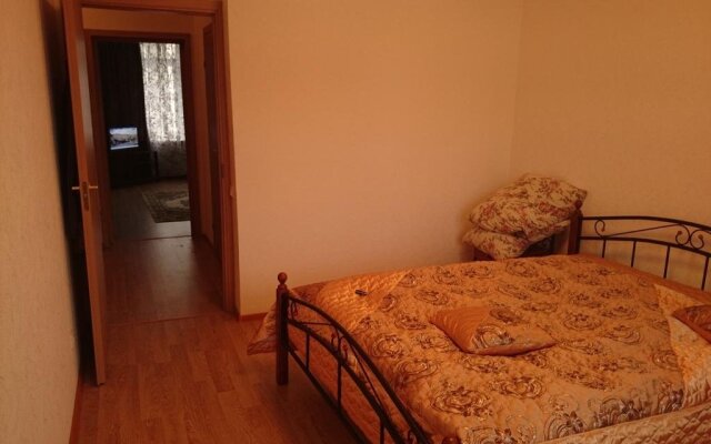 Apartmenti Na Admirala Tributsa 7