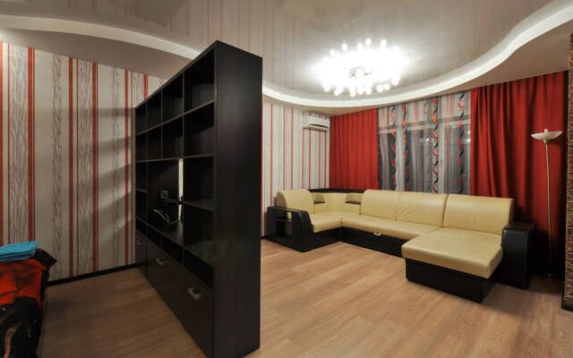 Maryin Dom na Soyuznoy, 2