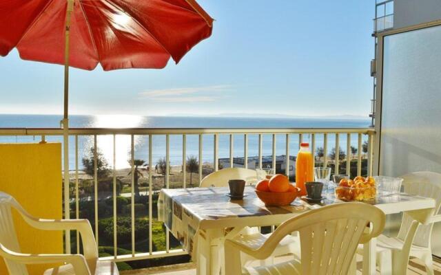 Appartement Le Lavandou, 1 pièce, 4 personnes - FR-1-251-251