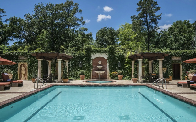 Hotel Granduca Houston