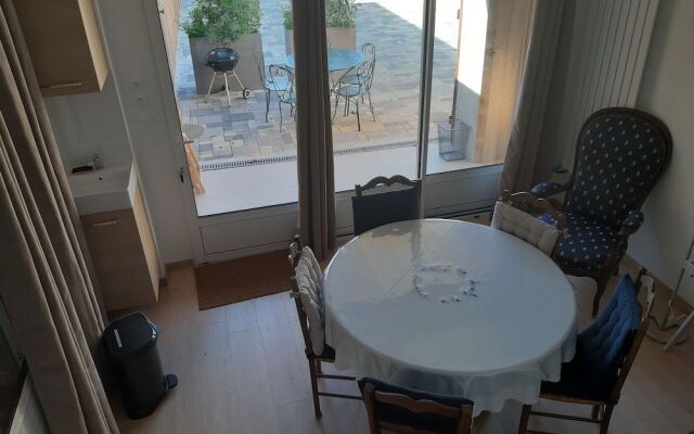 La grange des lisières