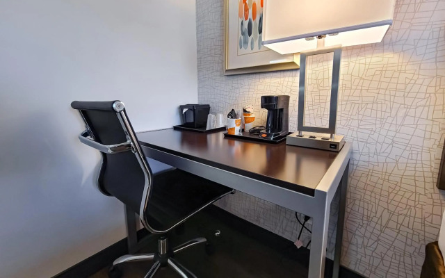 Quality Inn Burbank Airport