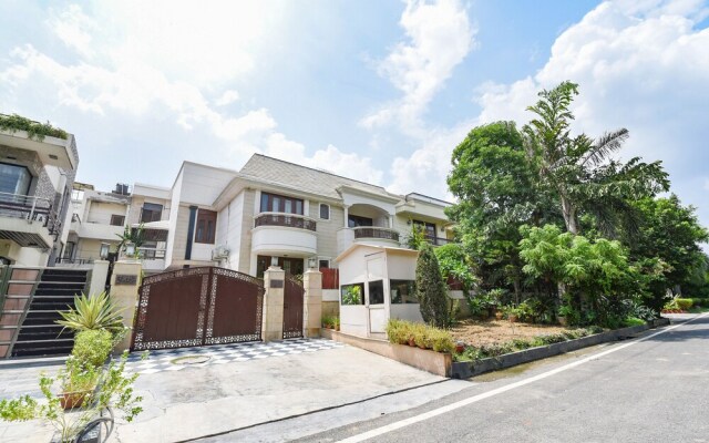 Home@b74 by OYO Rooms