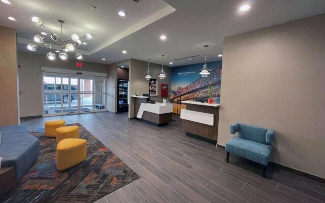 La Quinta Inn & Suites by Wyndham Sulphur (Lake Charles)