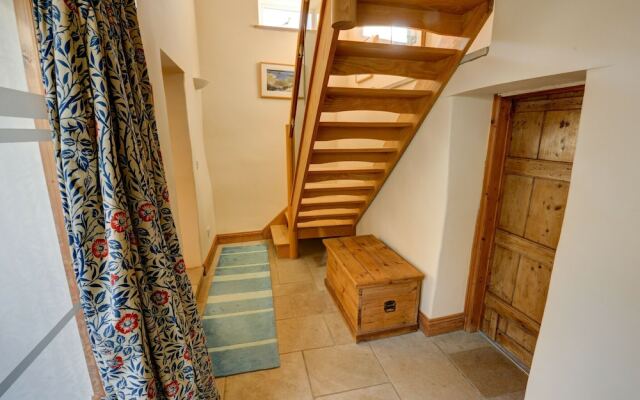 Holiday Home Acton
