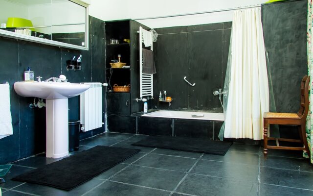 Liiiving in Ofir - Manor Pool House