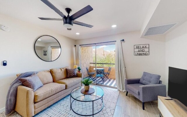 Villa Sunrise 1 Bedroom Condo by RedAwning