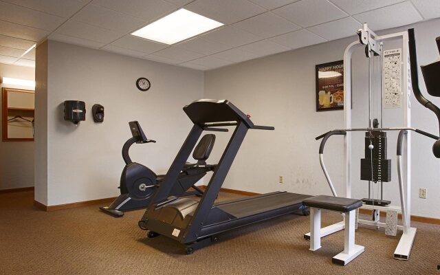 Rodeway Inn McPherson East