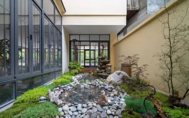 Wadang Washe Travel Hotel (Jiuzhaigou Branch)