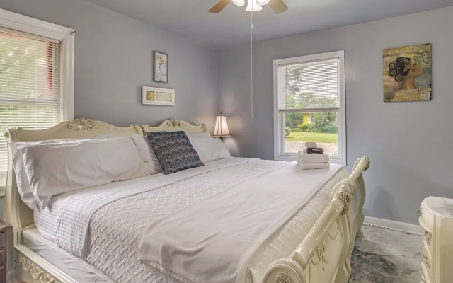 3 Mi to Downtown: Family-friendly Birmingham Home